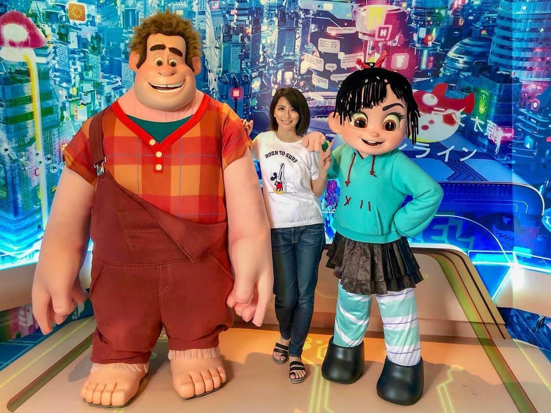 矢部あやのインスタグラム：「201904 Hongkong Disneyland シュガーラッシュのラルフとヴァネロペ♡ ・ #hongkongdisneyland  #wreckitralph #charactergreeting」