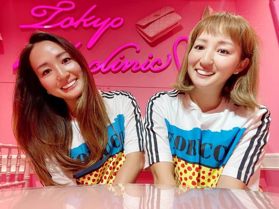 木村真野さんのインスタグラム写真 - (木村真野Instagram)「久しぶりに 東京ヒルズクリニックへ❤️ 肌治療が順調です✨✨ シミ、そばかす薄くなってきた🥺🥺先生、ありがとうございます🙇‍♀️🙇‍♀️ #tokyohillsclinic #skin #IPL #beautiful #mayasaya #twins #adidas #adidastokyo #adidastwins #thankyou #東京ヒルズクリニック　#アディダス　#マヤサヤ @tokyo_hills_clinic  @adidastokyo  @adidas」6月24日 15時42分 - mayakimura5
