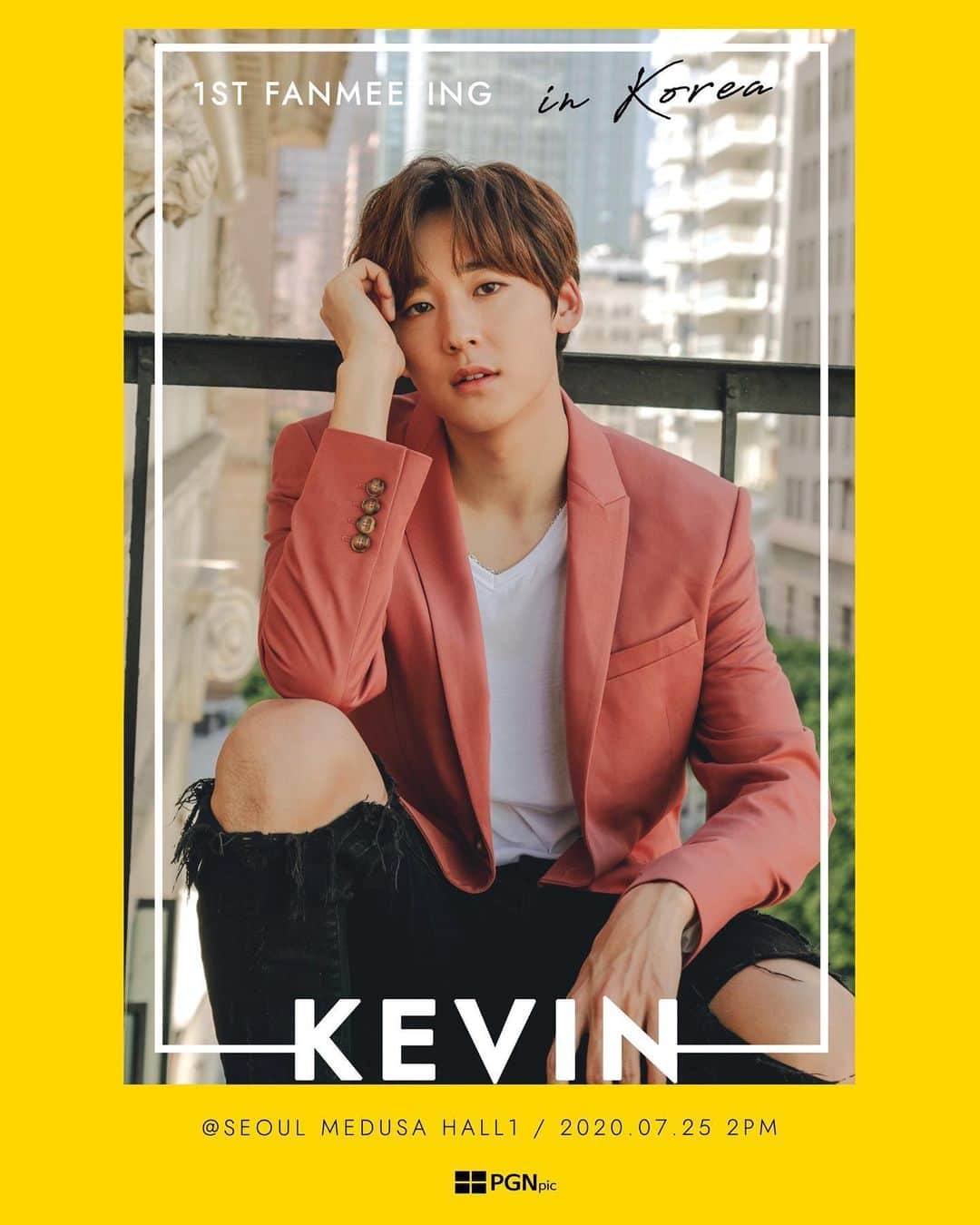 ケビン さんのインスタグラム写真 - (ケビン Instagram)「기다리던 팬들을 위한 설레이는 첫 KEVIN's 1st Fanmeeting in Korea!  깜짝 놀랄 스페셜 게스트와 팬들을 위해 직접 준비한 특별한 서프라이즈까지 준비되어있습니다!  드디어 멜론 티켓에서 예매 가능합니다! *본 행사는 한국소아암재단 나눔티켓 캠패인과 함께 합니다. ⠀⠀⠀⠀⠀⠀⠀⠀⠀ [Kevin's 1st Fanmeeting in Korea] ⠀⠀⠀⠀⠀⠀⠀⠀⠀ <공연정보> - 공연명 : [Kevin's 1st Fanmeeting in Korea ] - 일시 : 2020.07.25(토) 오후 2시 - 장소 : 한양대 엔터식스 메두사홀 1관 (서울시 성동구) - 공연시간 : 약 70분 - 내용 : 무대 + 토크 - 티켓 예매 : 멜론티켓에서 'Kevin' 검색! (https://bit.ly/3hP1slU) (링크는 프로필에) ⠀⠀⠀⠀⠀⠀⠀⠀⠀ #케빈 #케빈우  #kevinwoo #팬미팅 #피지앤픽처스 #7월공연 📸: @azusatakano」6月24日 16時12分 - kevinwoo_official