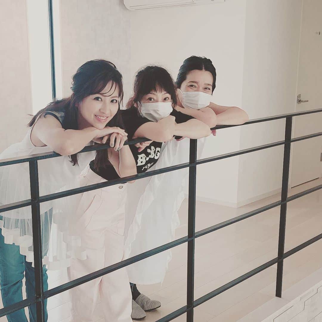 のインスタグラム：「✤ ･ 大好きな二人♡ ･ ･ それはそれは 楽しい撮影でしたˊᵕˋ ･ ･」