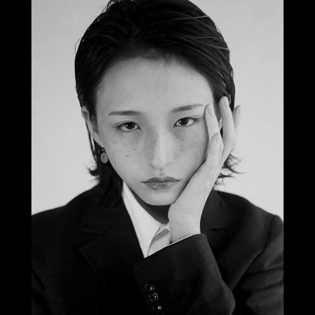 のインスタグラム：「🕴🏻 @onech3693  @ryouske  @memi_h.m」