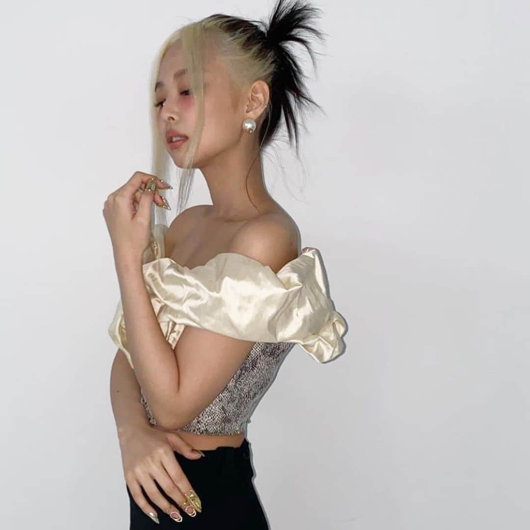 原涼香のインスタグラム：「perfect Jennie 💯🤍 ㅤㅤㅤㅤㅤㅤㅤㅤㅤㅤㅤㅤㅤ」
