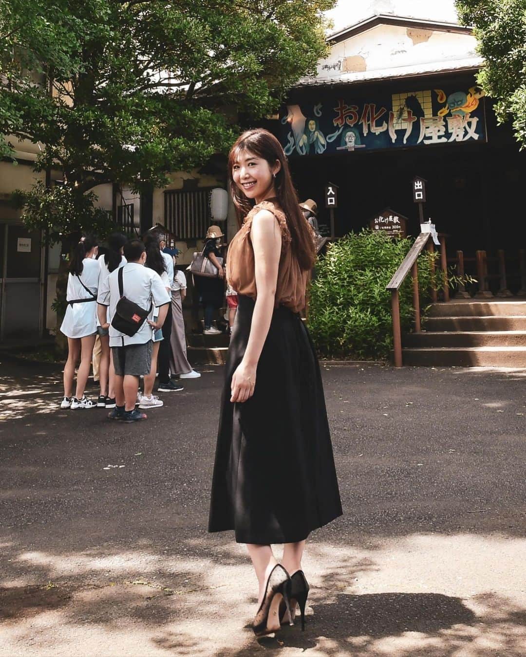 のインスタグラム：「Haunted house👻 ここのおばけ屋敷 本当にでるって知ってる？♡ photo📷 @kaito.bless   #としまえん#としまえんど#ポートレート#ポートレート撮影#遊園地#作品撮り#お化け屋敷 #dior#louisvuitton#tokyo#촬영 #toshimaen」