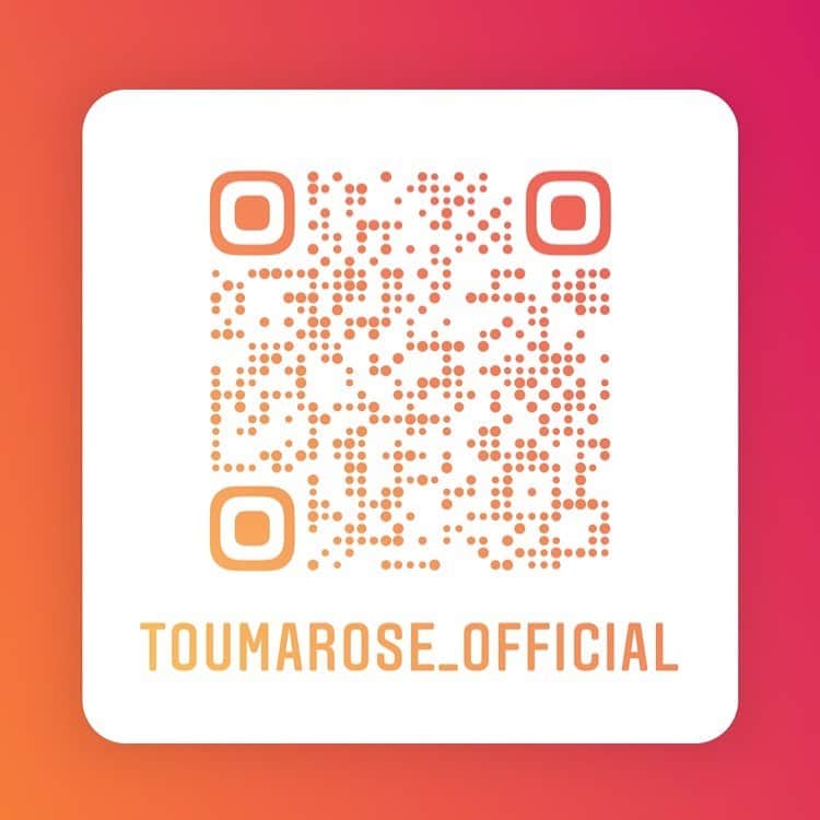 當間ローズのインスタグラム：「🌹お知らせ🌹 こんにちは！こちらのアカウントをフォロー下さっている皆様、いつもありがとうございます。 来週からインスタグラムを一つに統一しようと思います。僕個人が昔からやっている @toumarose_official を是非フォローを宜しくお願いします！ これからも末永応援よろしくお願いします。  #當間ローズ  #ラテン  #ハーフ  #モデル #バチェロレッテ　#愛と筋肉のハイブリット #toumarose #singer #Artist #Model #Tokyo  #Brazilian #brasil  #italian #fashion #fitness #muscle #body #workout #sexy」