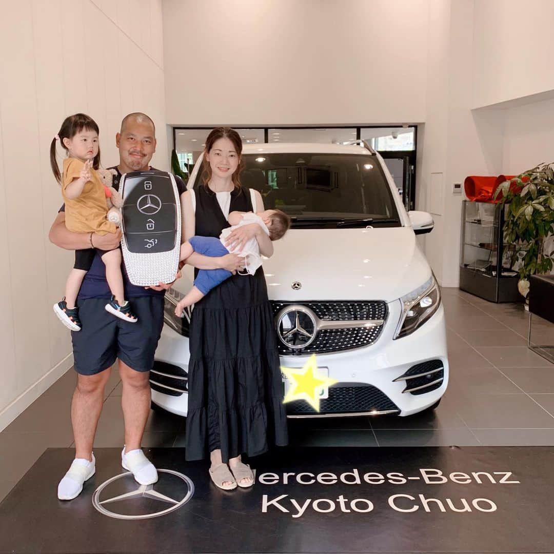 井上香織さんのインスタグラム写真 - (井上香織Instagram)「2020.7.23🚘 ・ 少し前。 スライドドア快適♡ 中も広々✨✨ ・ #納車」7月23日 14時23分 - kaorin888