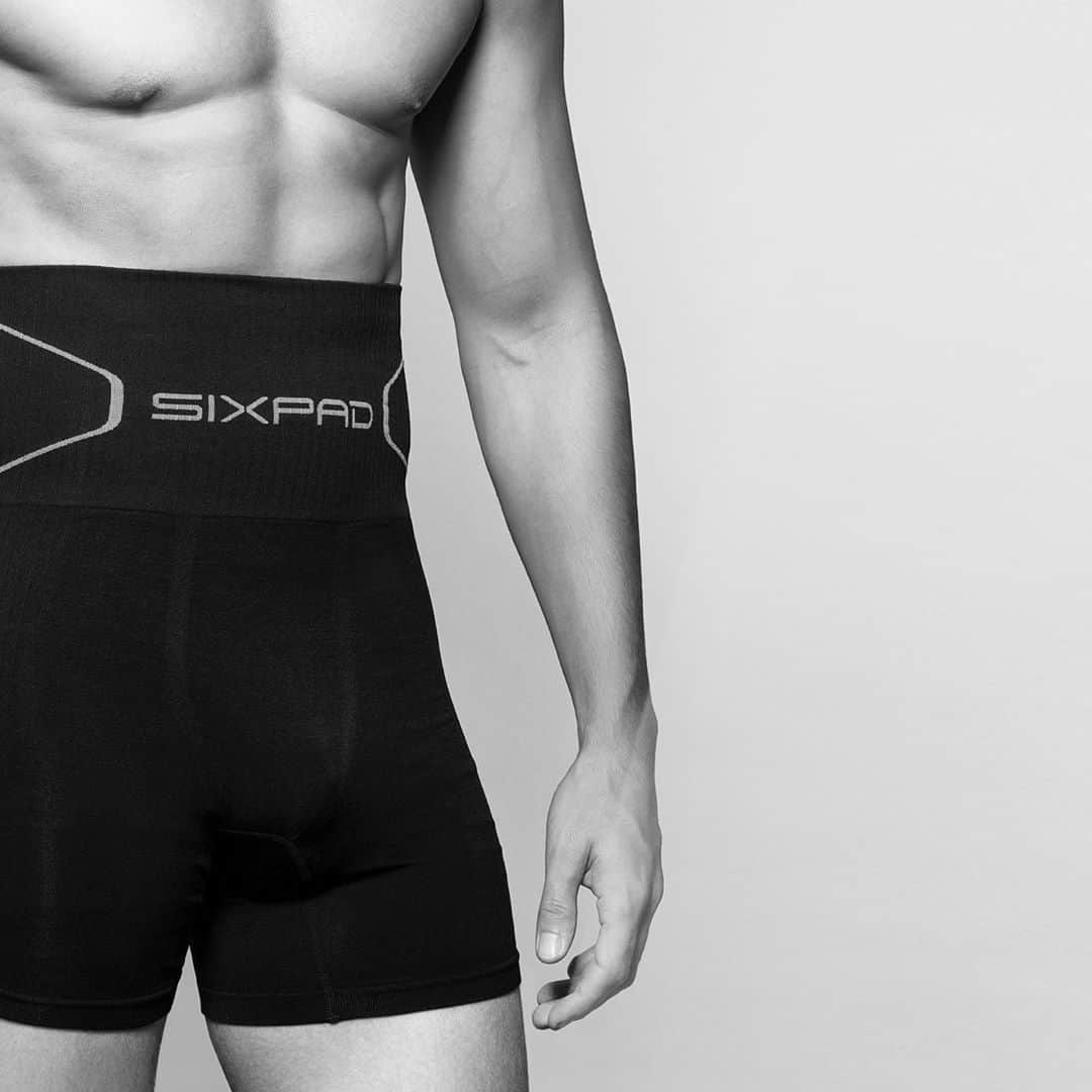 SIXPADさんのインスタグラム写真 - (SIXPADInstagram)「SIXPADから「SIXPAD Boxer Pants」を8月18日より発売開始いたします。 着用するだけで、お腹周りを引き締め、24時間いつでもスマートなボディラインに。 日常使いのインナーはもちろん、ビジネスからプライベートまで、お腹まわりが気になるライフシーンに、ぜひ、ご活用ください。         #健康 #ライフスタイル #男性美容 #ボクサーパンツ #インナー #ブリーフ #補正 #お腹 #ウエスト #引き締め #スマート #プレゼント #ボディライン #商談 #プレゼン #会議 #ビジネス #結婚式 #パーティー　#SIXPAD #sixpad #シックスパッド #パパ #じいじ #彼氏 #彼氏にプレゼント #boxerpants #男性下着」7月23日 15時01分 - sixpad_official