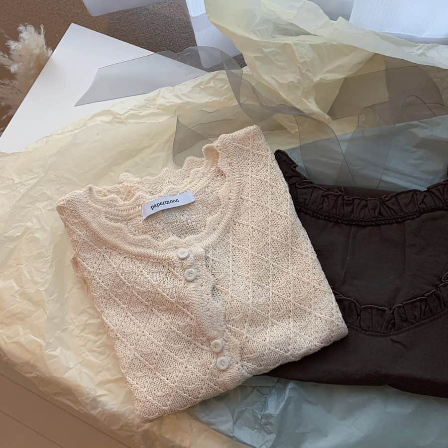 涼川菜月さんのインスタグラム写真 - (涼川菜月Instagram)「🌙﻿ ﻿ ﻿ ﻿ ﻿ New clothes…☁️﻿ ﻿ ﻿ ﻿ ﻿ ﻿ ﻿ #newclothes #papermoon」7月23日 15時17分 - nachia_p