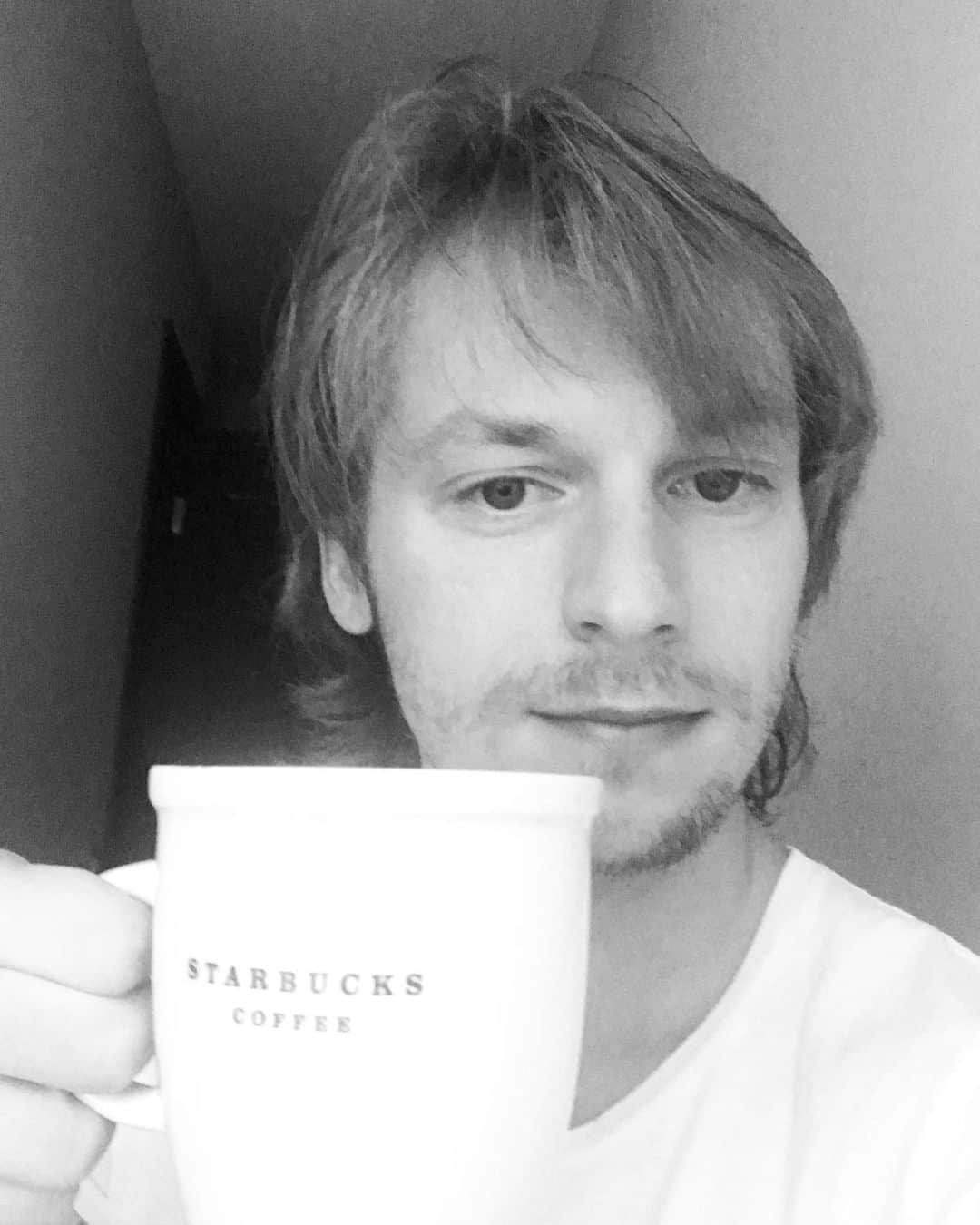 セルゲイ・ボロノフのインスタグラム：「Morning」