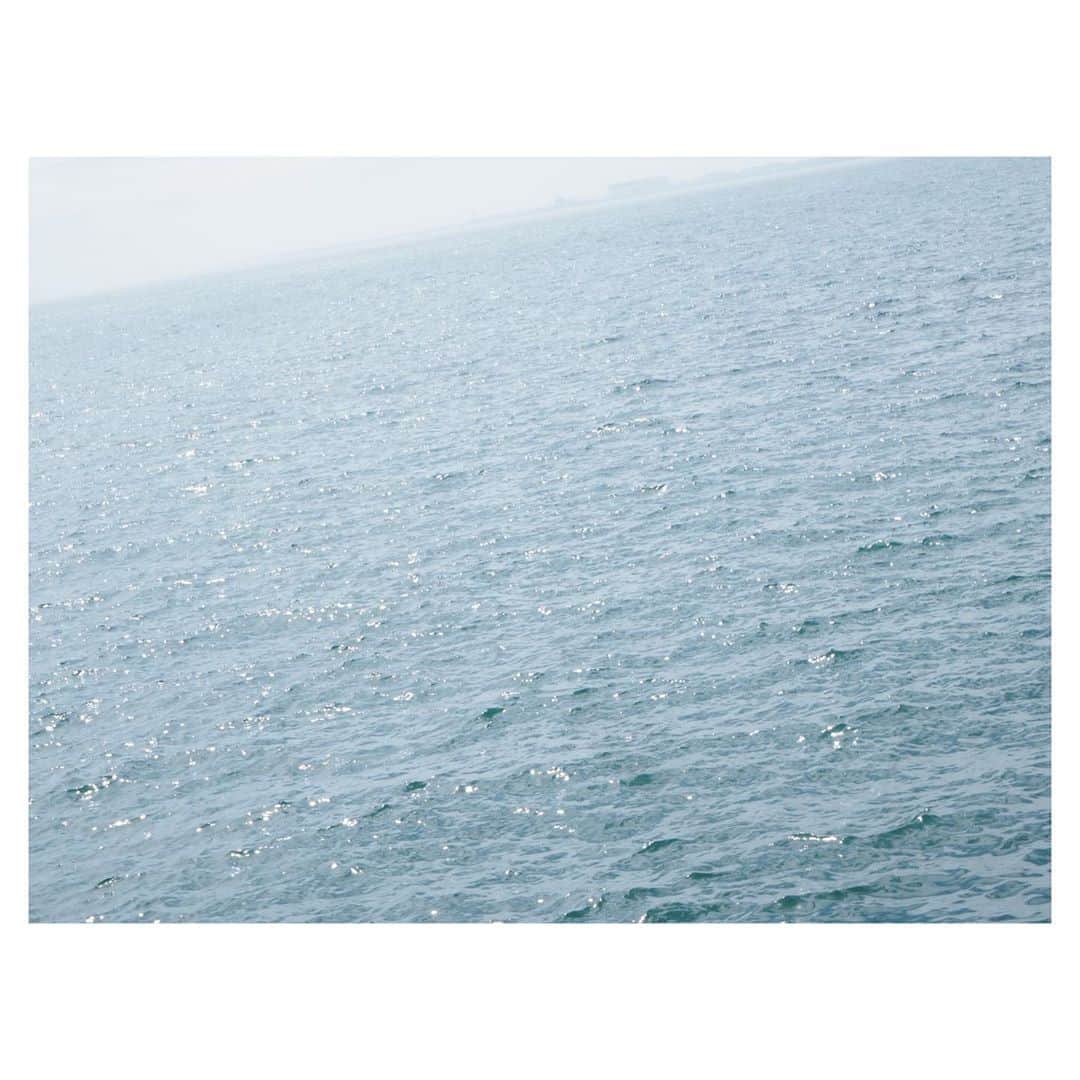 上西怜さんのインスタグラム写真 - (上西怜Instagram)「⠀ ⠀ #海の日  #過去pic  #雨予報だったのにめっちゃ晴れた #☀️  #海じゃないけど琵琶湖でまた泳ぎたいな〜☺️ #写真は海  ⠀ ⠀ ⠀ ⠀」7月23日 21時20分 - jonishi_rei