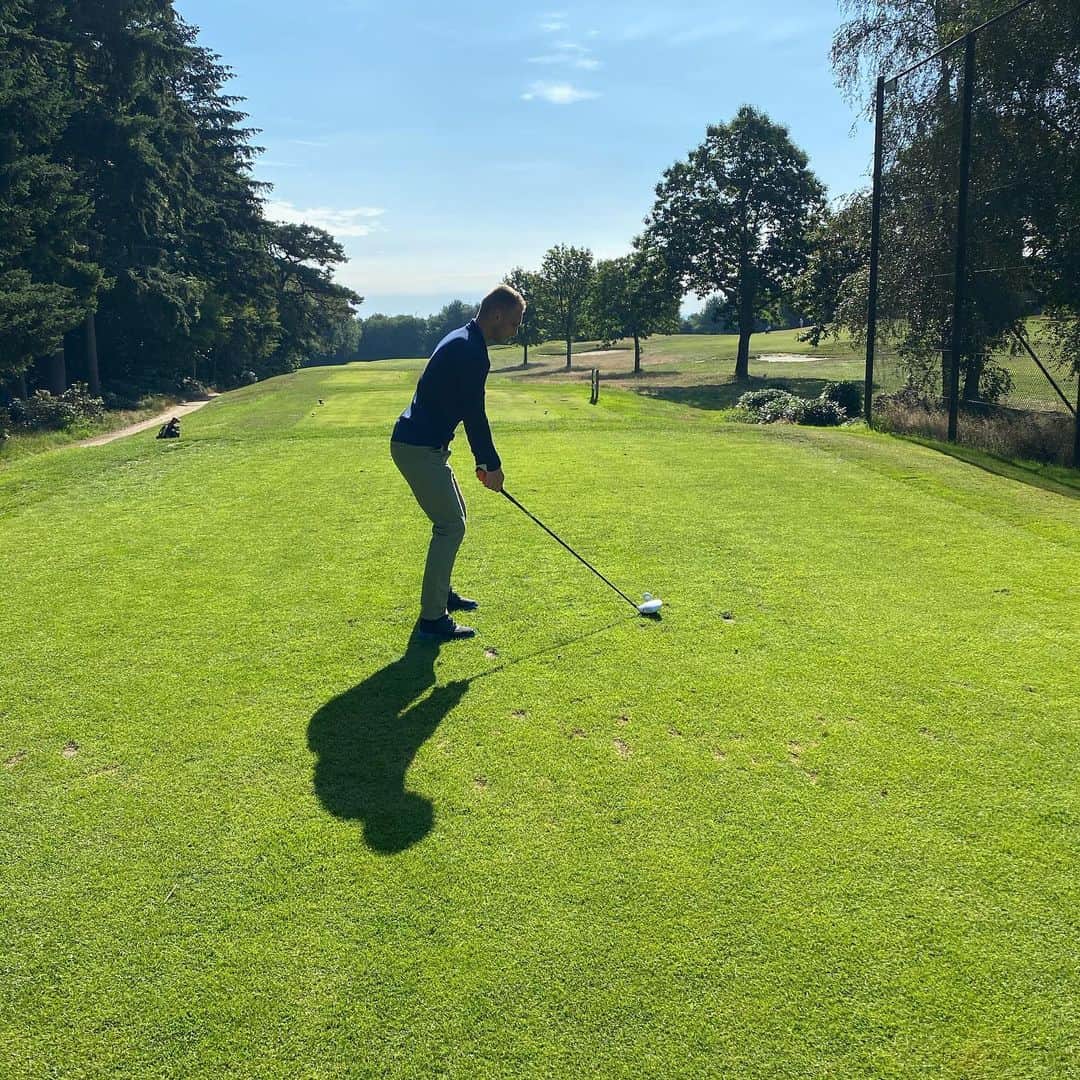 ヤスパー・シレッセンのインスタグラム：「🏌🏻‍♂️」