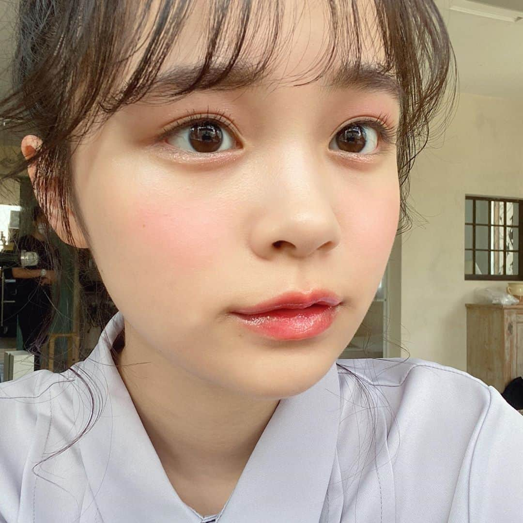 林芽亜里さんのインスタグラム写真 - (林芽亜里Instagram)「🎀﻿ ﻿ だんごヘア🍈﻿ ﻿ ヘアメイクの都築さんのお団子好きすぎるんです💘﻿ 後れ毛もくるくるすると可愛いですね‪( ᷇࿀ ᷆ )‬♡﻿ ﻿ 自分でも団子ヘア出来るようになりたい~🐇﻿ ﻿ #ニコラ #nicola #林芽亜里」7月23日 17時22分 - meari__hayashi