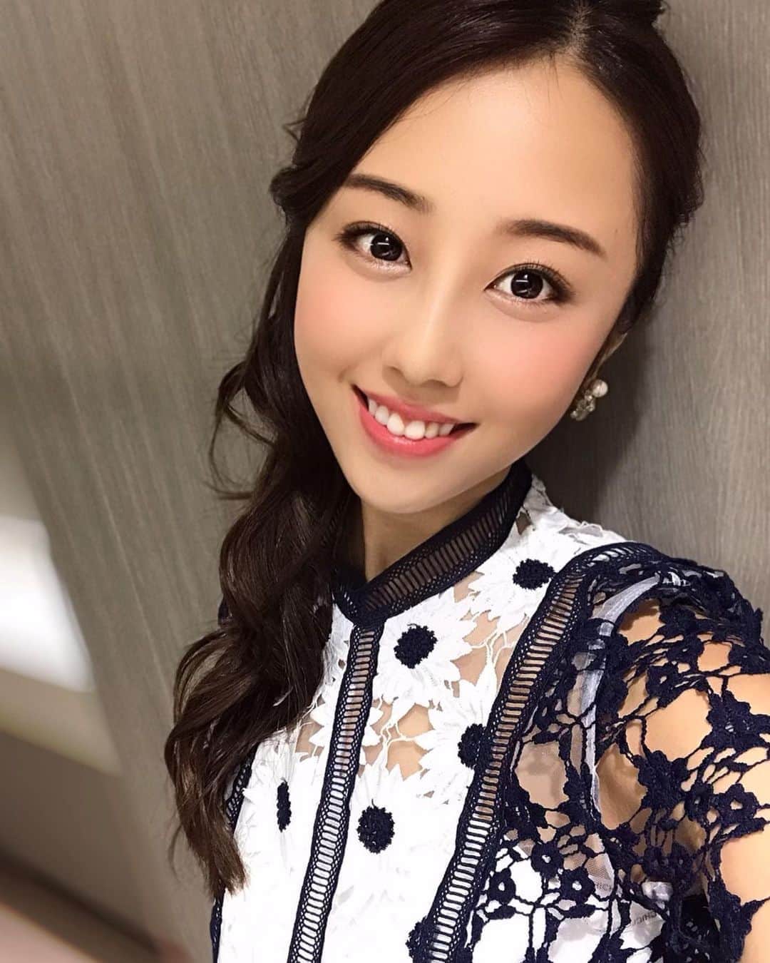 のインスタグラム：「昨日はGTVの収録がありました❤️  GT300から リモートで片岡龍也選手　 @kataoka.tatsuya  スタジオに柳田真孝選手 @masatakayanagida  がゲストに来てくださいました😊  お疲れのところありがとうございました♪  今回からはアクリル板を隔ての コロナ対策ばっちりの収録👌  ジローさんのメイク中💄の写真も😍笑  #GTV #SUPERGT #早くお客さん入れられるといいな　#無観客 #楽しみな第二戦　#富士スピードウェイ」