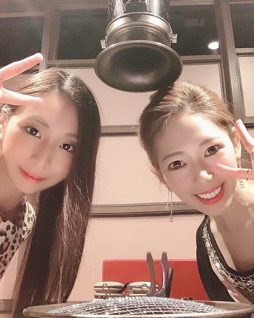 中沢ルイさんのインスタグラム写真 - (中沢ルイInstagram)「らぶち♡かなぴーす♡  #女子会 #肉食女子 #グルメ #ズー東京 #zootokyo #zoo東京 #中沢ルイ #東京 #tokyo #六本木 #六本木キャバ嬢 #六本木キャバクラ #キャバ嬢 #キャバクラ #キャバドレス #水商売 #シャンパン #イチナナ #ライブ配信 #イチナナライブ #イチナナライバー #ライバー #認証ライバー #会えるライバー #オンラインキャバクラ #リモートワーク #在宅勤務 #自粛生活 #japanesegirl #followme」7月19日 22時58分 - ruinakazawa