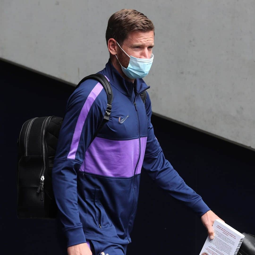 トッテナム・ホットスパーFCさんのインスタグラム写真 - (トッテナム・ホットスパーFCInstagram)「📍 Arriving at @tottenhamhotspurstadium for the final time this season.」7月19日 23時07分 - spursofficial