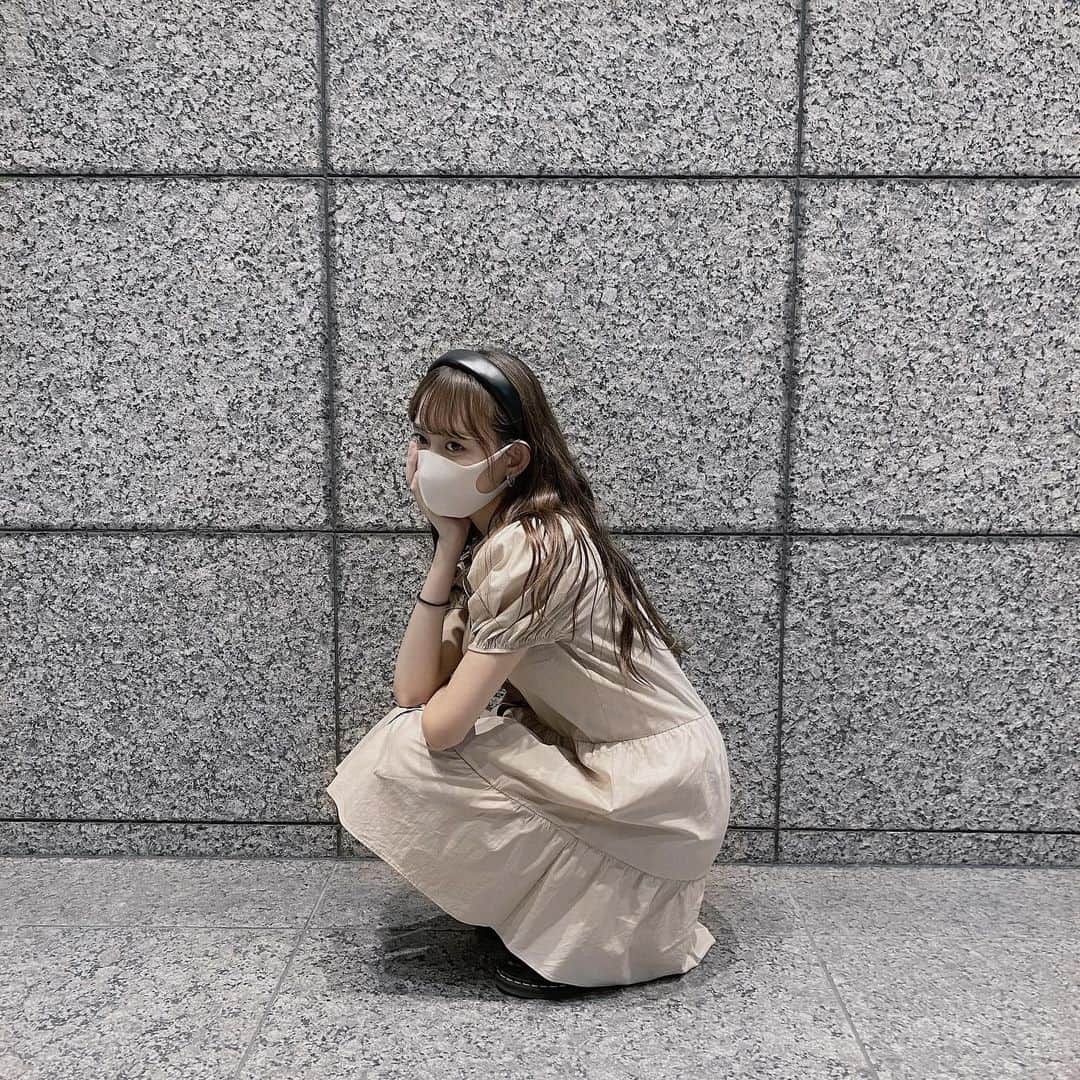 野島樺乃のインスタグラム：「. . . . . #私服 #zara #服  #ワンピース #ザラ #ザラジョ」