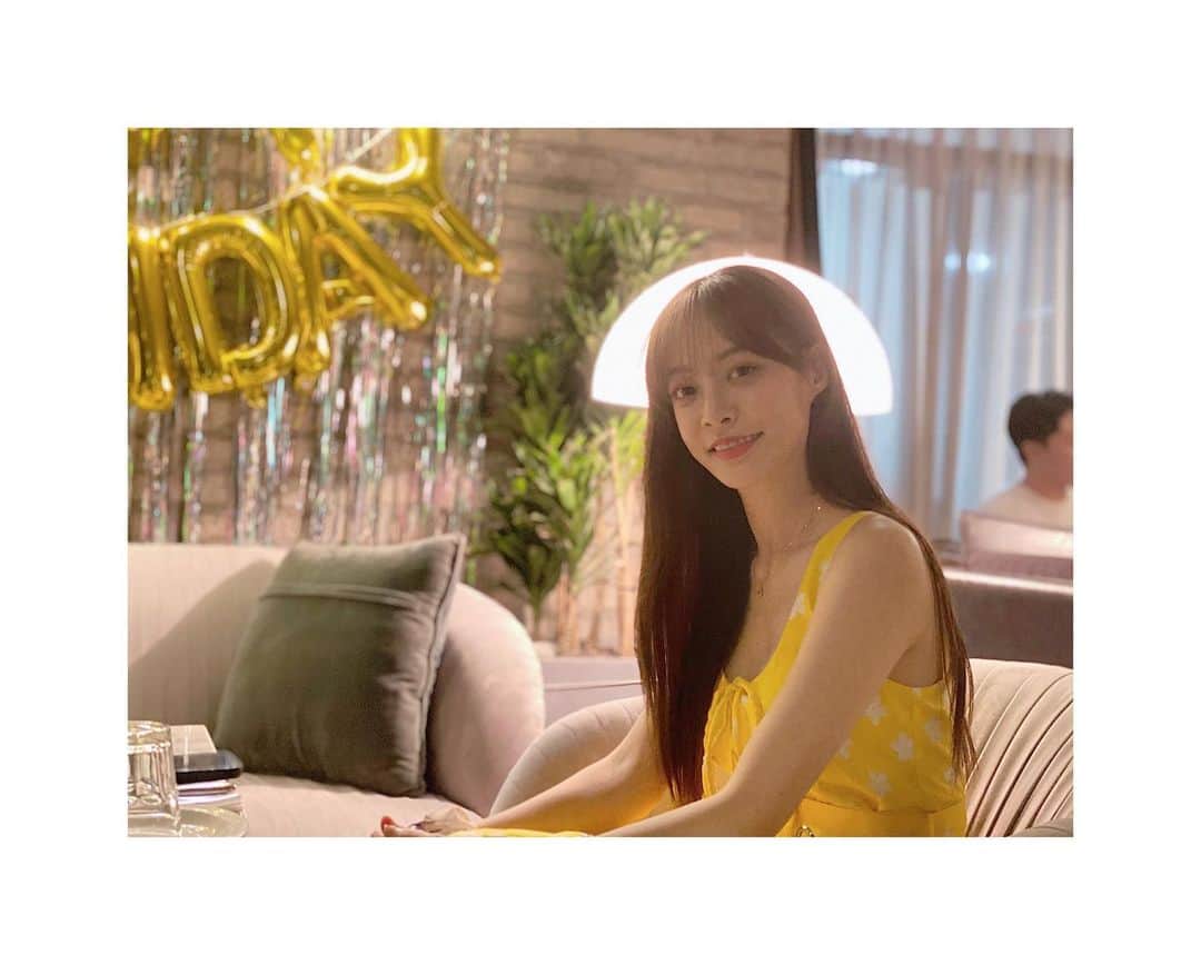ユミンのインスタグラム：「어떻게지내💛」