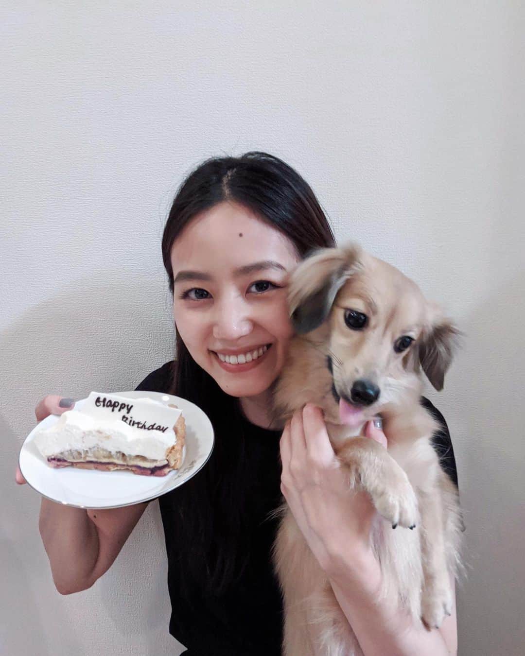 Shiho Sasakiのインスタグラム：「今年はお家でしっぽりお祝いしてもらったよ🎂 2020 年も半分過ぎちゃったけど 自分にとって節目の年だから 良い1年にしたいなぁ💭 #20200718」