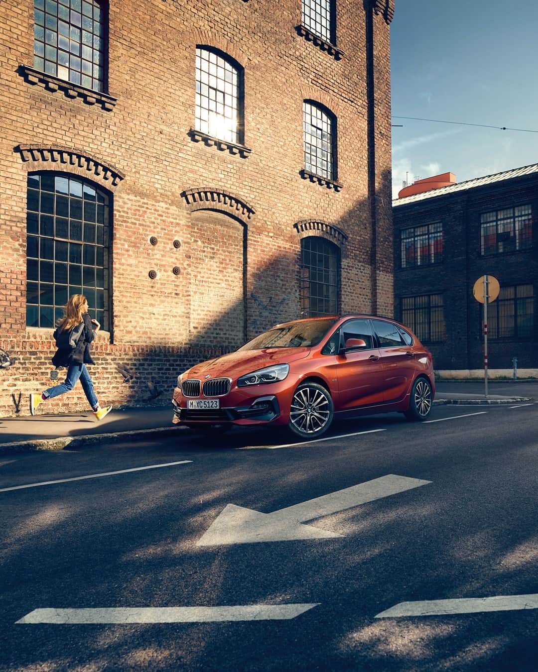 BMWさんのインスタグラム写真 - (BMWInstagram)「What's your morning routine? The BMW 2 Series Active Tourer. #THE2 #BMW #2Series」7月19日 17時00分 - bmw