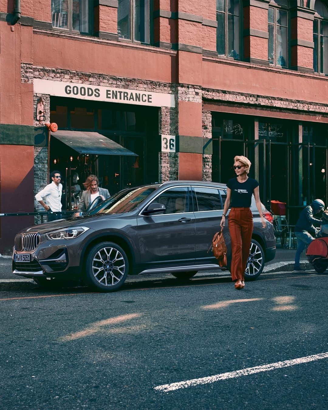BMWのインスタグラム：「Productive morning essentials. The BMW X1. #TheX1 #BMW #X1」