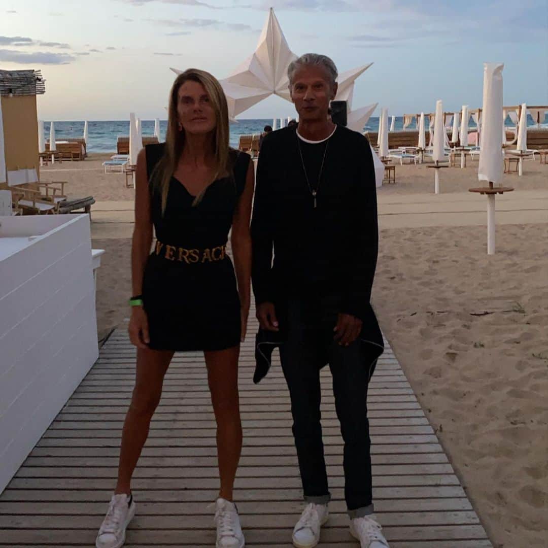 アンナ・デッロ・ルッソさんのインスタグラム写真 - (アンナ・デッロ・ルッソInstagram)「#aboutlastnight @versace 🌟@lepalmebeachclub 🌴」7月19日 17時43分 - annadellorusso