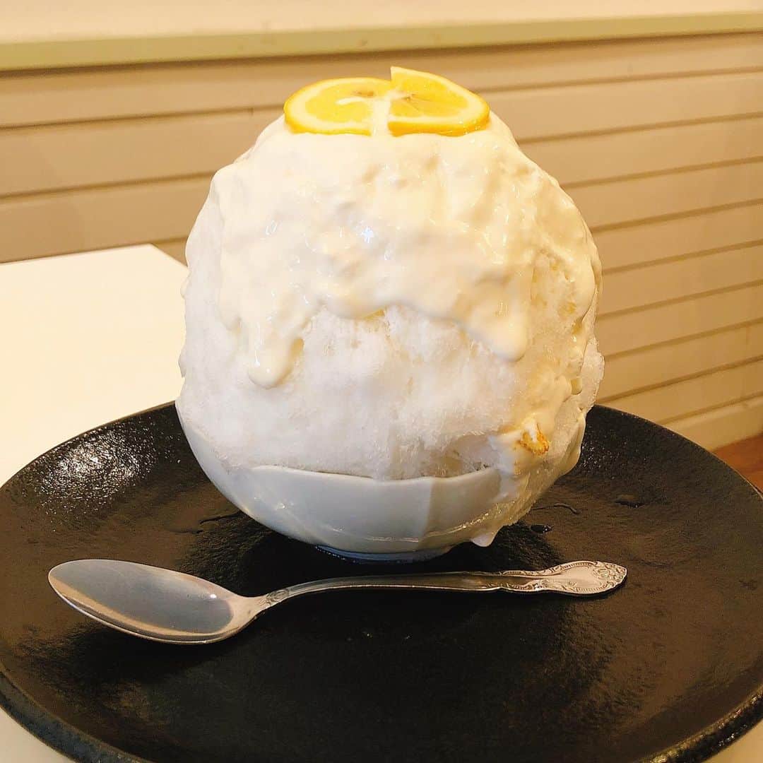 佐田志歩のグルメインスタ