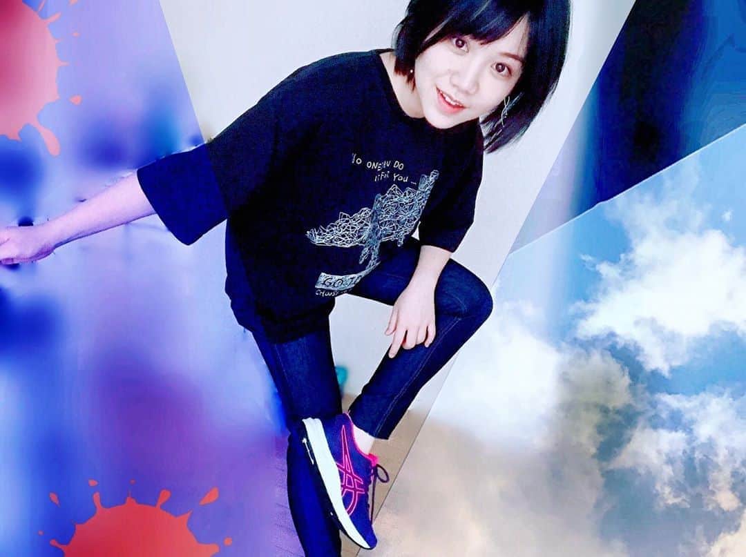 田上真里奈のインスタグラム：「#二重露光 #多重露光 #ootd  ニューシューズ入手！」