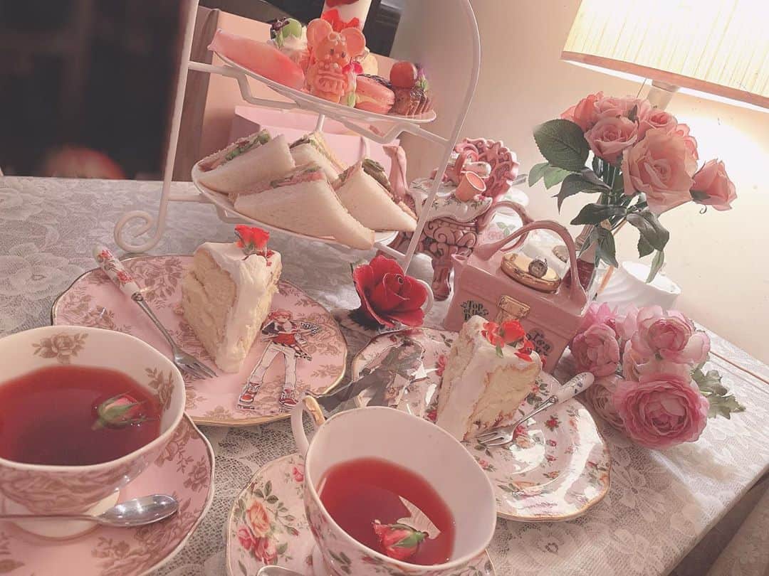 斎藤あみりさんのインスタグラム写真 - (斎藤あみりInstagram)「🥀 ・ ・ ・ ・ #アコリット#アコリットカフェ#アフタヌーンティー#目白 #斎藤あみり#av女優#プレステージ#自撮り#salute#lingerie#sexy#グラビア#性感女优 #女星#可爱#kawaii#selfie#photography#ツイステ」7月19日 18時48分 - amirichan123