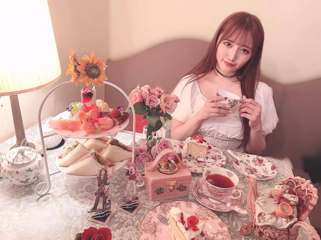 斎藤あみりさんのインスタグラム写真 - (斎藤あみりInstagram)「🥀 ・ ・ ・ ・ #アコリット#アコリットカフェ#アフタヌーンティー#目白 #斎藤あみり#av女優#プレステージ#自撮り#salute#lingerie#sexy#グラビア#性感女优 #女星#可爱#kawaii#selfie#photography#ツイステ」7月19日 18時48分 - amirichan123