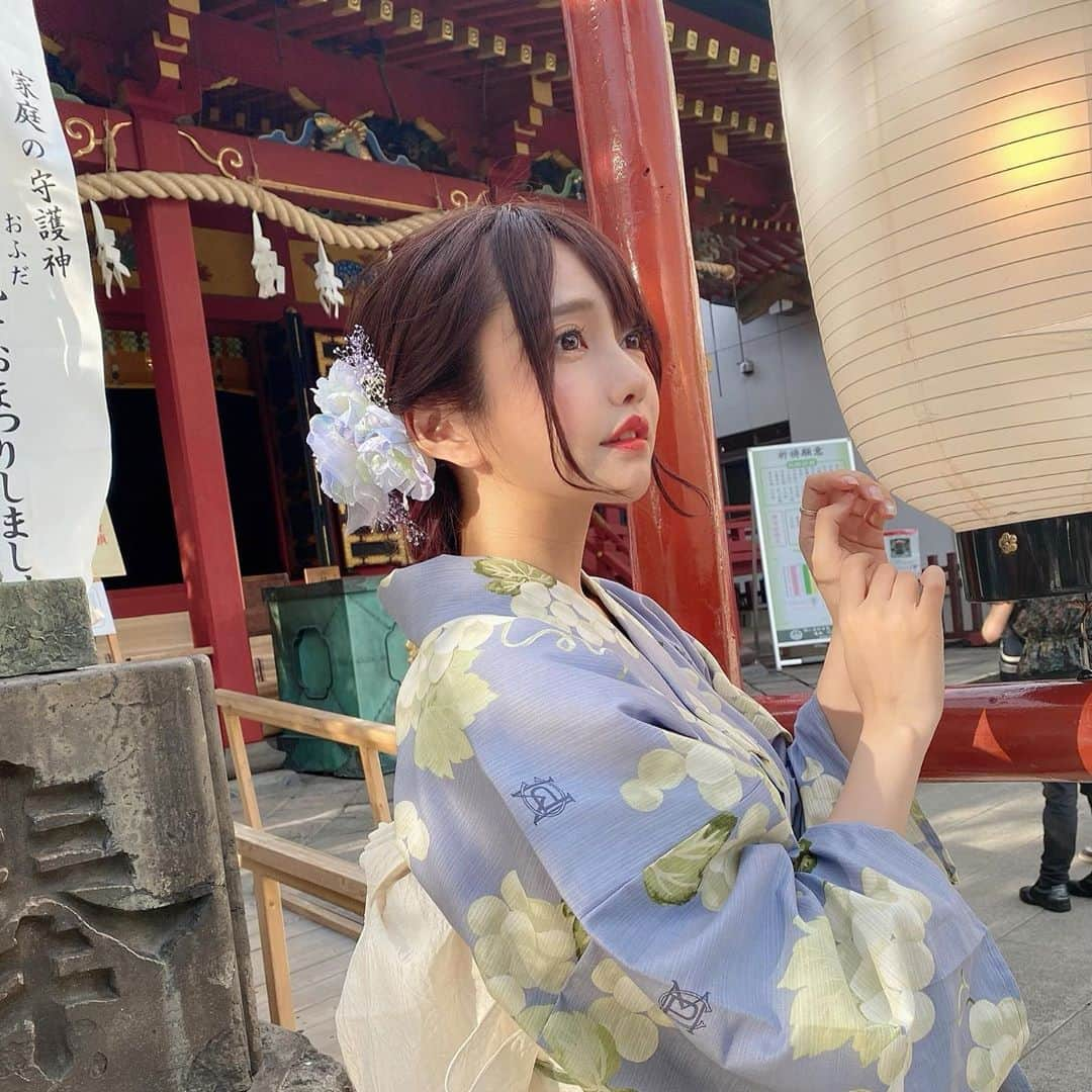 遠藤 玲奈 /endo renaさんのインスタグラム写真 - (遠藤 玲奈 /endo renaInstagram)「浴衣ってすき🎐🌿 #メゾンドフルール の浴衣の新作着せてもらいました ◡̈ 今年の夏は皆なにするのかなー？ #maisondefleur  #浴衣 #前髪触るのはクセ笑　#ヘアアレンジ #着物ヘア #浴衣ヘア」7月19日 19時38分 - r_m.0115