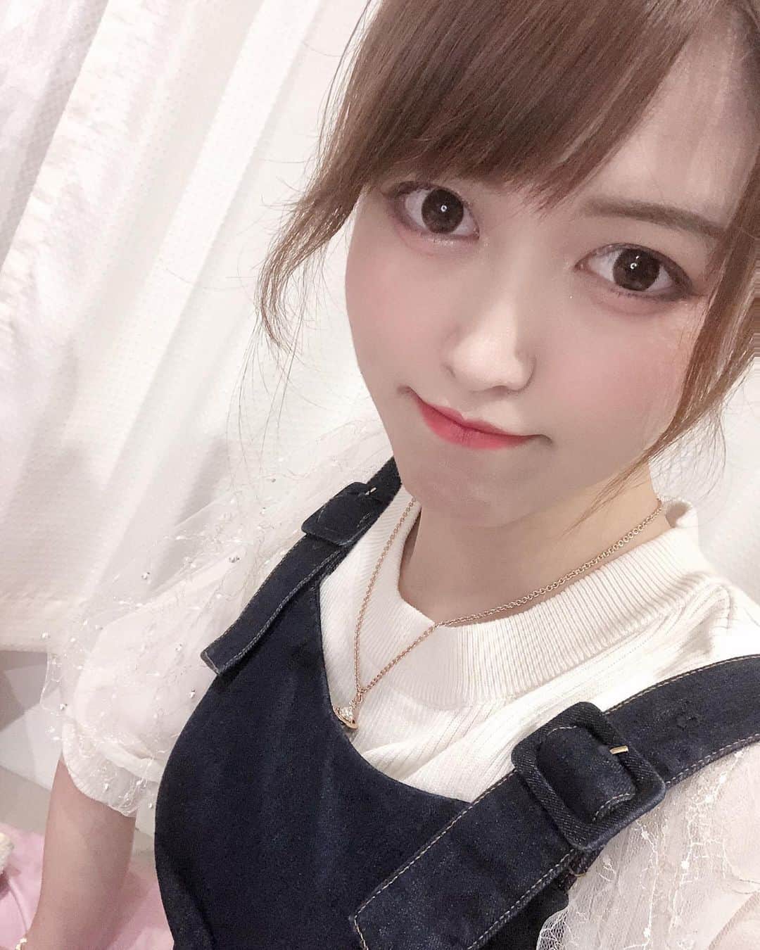 入江綾乃のインスタグラム：「. . . . ぷぎゃっ . . . #声優 #俳優 #アクトレスガールズ #カメラ #撮影モデル #被写体 #ファインダー越しの私の世界 #ファッション #お洒落さんと繋がりたい #写真撮ってる人と繋がりたい #love #instagood #photooftheday #fashion #beauty #happy #cute #selfie #follow #camera #photography #photo #prowrestling #instalike」