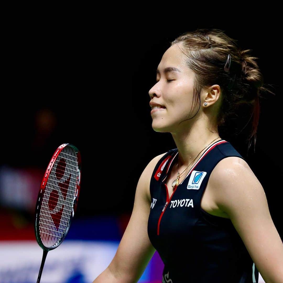 ラチャノック・インタノンのインスタグラム：「แสนดีที่เธอฝันคงไม่ใช่ฉัน เพราะฉันมันแสนสวย 🤣」