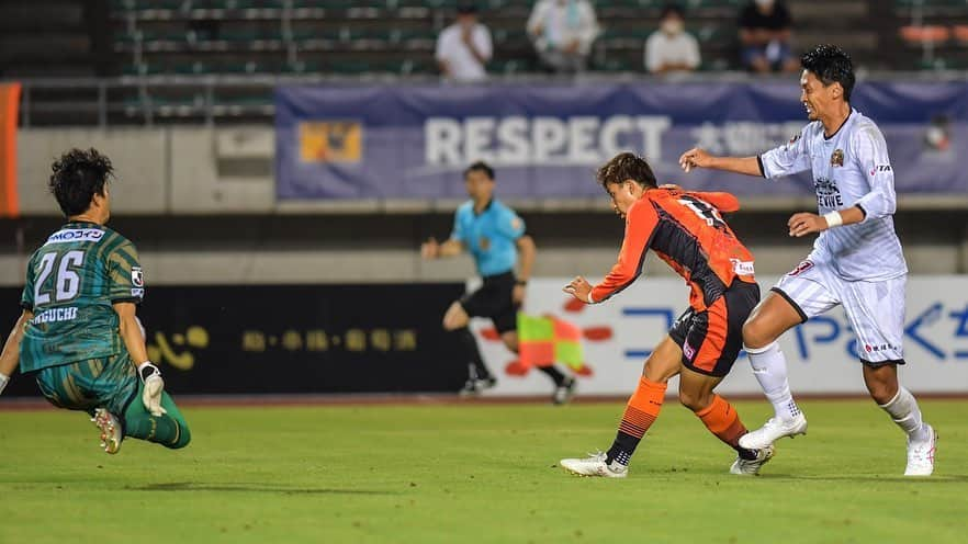 高井和馬さんのインスタグラム写真 - (高井和馬Instagram)「GOAL⚽️ 応援ありがとうございました  連勝する為にまた準備！  #レノファ山口 #renofa」7月19日 21時00分 - kazuma_takai