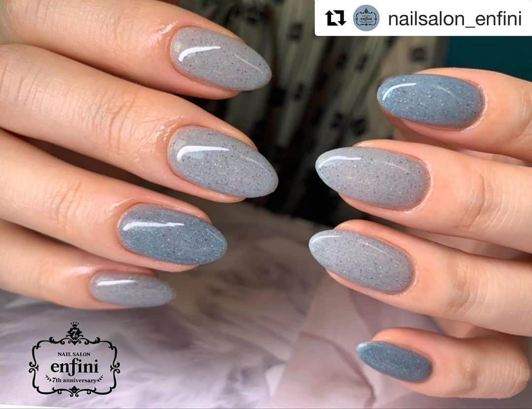 initygel_officialさんのインスタグラム写真 - (initygel_officialInstagram)「#Repost @nailsalon_enfini with @get_repost ・・・ ST☆RSAND * SS-08G/サンドバー SS-09G/シーサンド  #nail#gelnail#nailart#ネイル#ネイルアート#ジェルネイル#ジェルアート#ネイルデザイン#手描きアート#ジェル#美甲#指甲#ネイルサロン#nailsalon#instanail#札幌#enfini#アンフィニ#네일#大人ネイル#nailist#オフィスネイル#トレンドネイル#春ネイル#initygel #アイニティジェル#夏ネイル#スターサンドコレクション#サンドジェル」7月19日 21時01分 - initygel_official