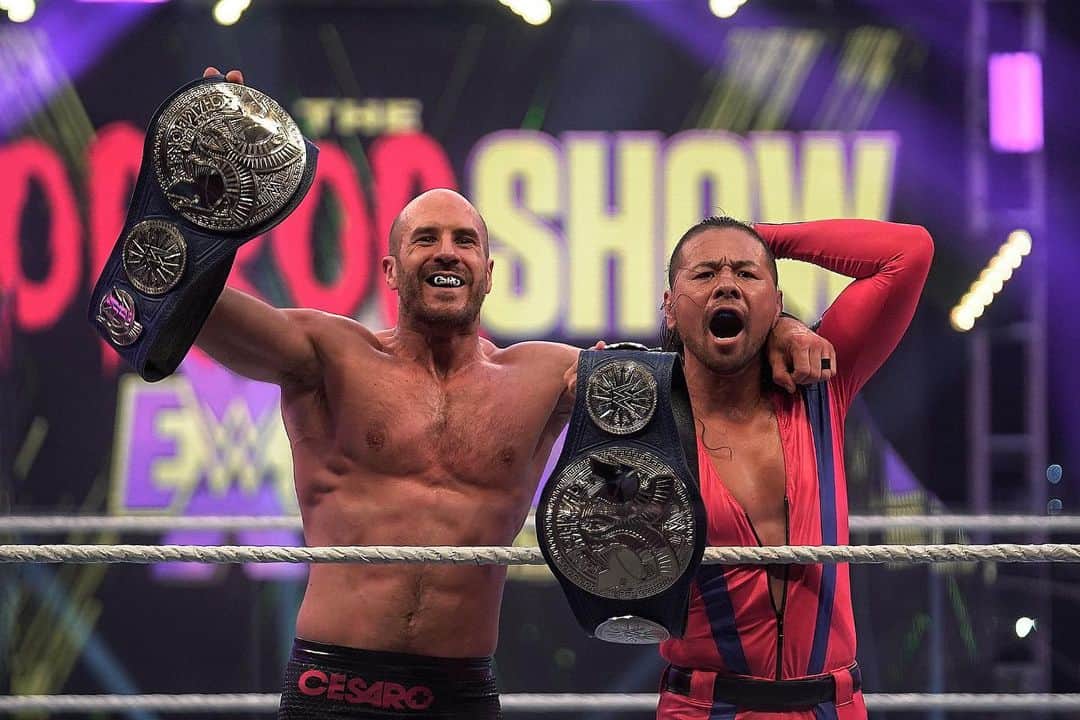 WWEさんのインスタグラム写真 - (WWEInstagram)「@wwecesaro & @shinsukenakamura are your NEW #Smackdown Tag Team Champions after winning a brutal Tables Match!! #ExtremeRules」7月20日 8時26分 - wwe