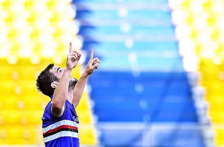 フェデリコ・ボナッツォーリのインスタグラム：「Che squadra! Che vittoria! Forza Samp! 🦍💙💪🏻」