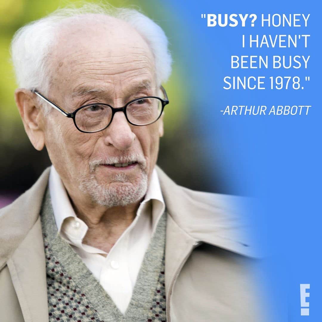 E! Onlineさんのインスタグラム写真 - (E! OnlineInstagram)「We're watching Christmas movies in July because at this point anything goes so here's an Arthur Abbott appreciation post. (It's fine. We're fine.) (📷:Shutterstock/Columbia Pictures)」7月20日 3時00分 - enews