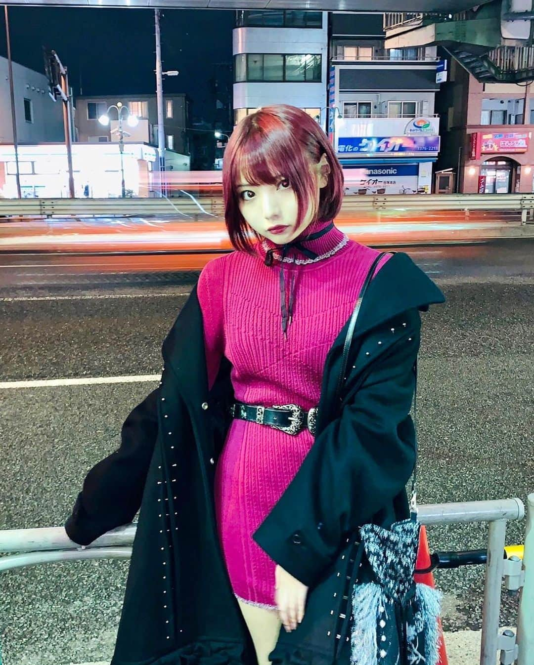 東佳苗さんのインスタグラム写真 - (東佳苗Instagram)「rurumu: 2020autumn&winter snap🌧🌌 rurumu:アトリエにて関係者の方をお呼びして20awのアトリエ展を開催した時のsnapです✴︎✴︎✴︎  最後⛪️ 21ssの時は(秋頃…)受注会開催出来たらいいな…と思うので、ぜひその時は、お会い出来ると嬉しいです😢😊✨❣️  藍染カレン/zoc(160cm) @karen_aizome   riko /dancer・振付師(150cm) @riko0o_0o   #rurumu #rurumu2020aw #rurumusnap #rurumu2020ss」7月20日 3時03分 - usagi_kanae