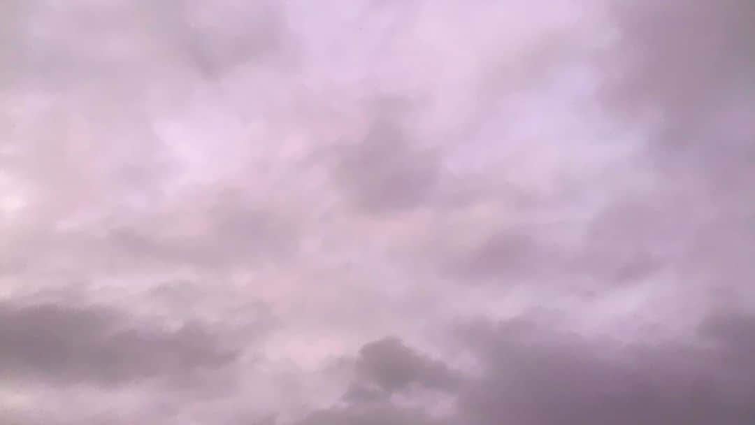 より子さんのインスタグラム写真 - (より子Instagram)「何色とも言えない夜明け前の一瞬の色。 #sky #color」7月20日 4時40分 - yorico513