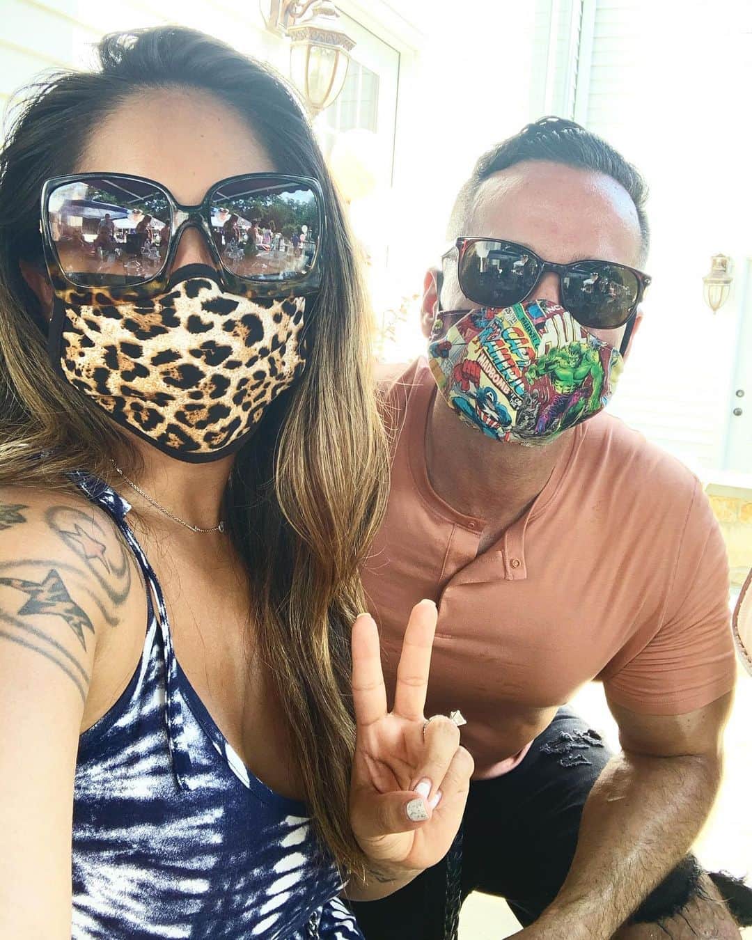 ニコール・ ポリッツィのインスタグラム：「Omg I just saw the @mikethesituation at @jwoww’s pool party 🔥」