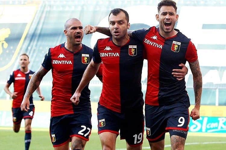 ステファノ・ストゥラーロのインスタグラム：「Tre punti molto importanti per la classifica! Grandi ragazzi, avanti così! 🔴🔵 #ForzaGenoa @genoacfcofficial @seriea」