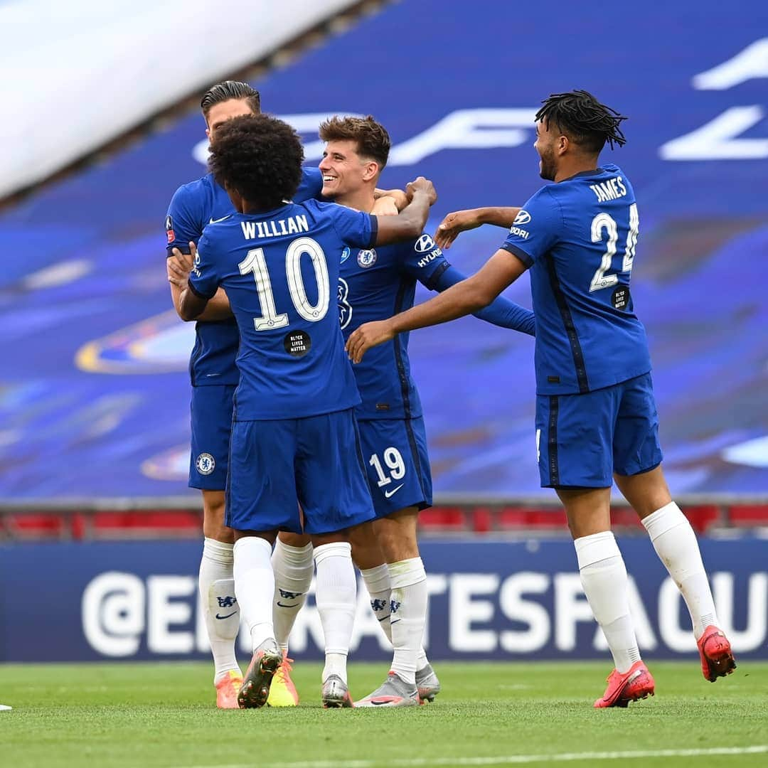 ウィリアンさんのインスタグラム写真 - (ウィリアンInstagram)「FA Cup final, here we come!!! 💪🏾💙🏟 #facup #final #CFC #comeonchelsea #wembley #w109sel」7月20日 6時12分 - willianborges88