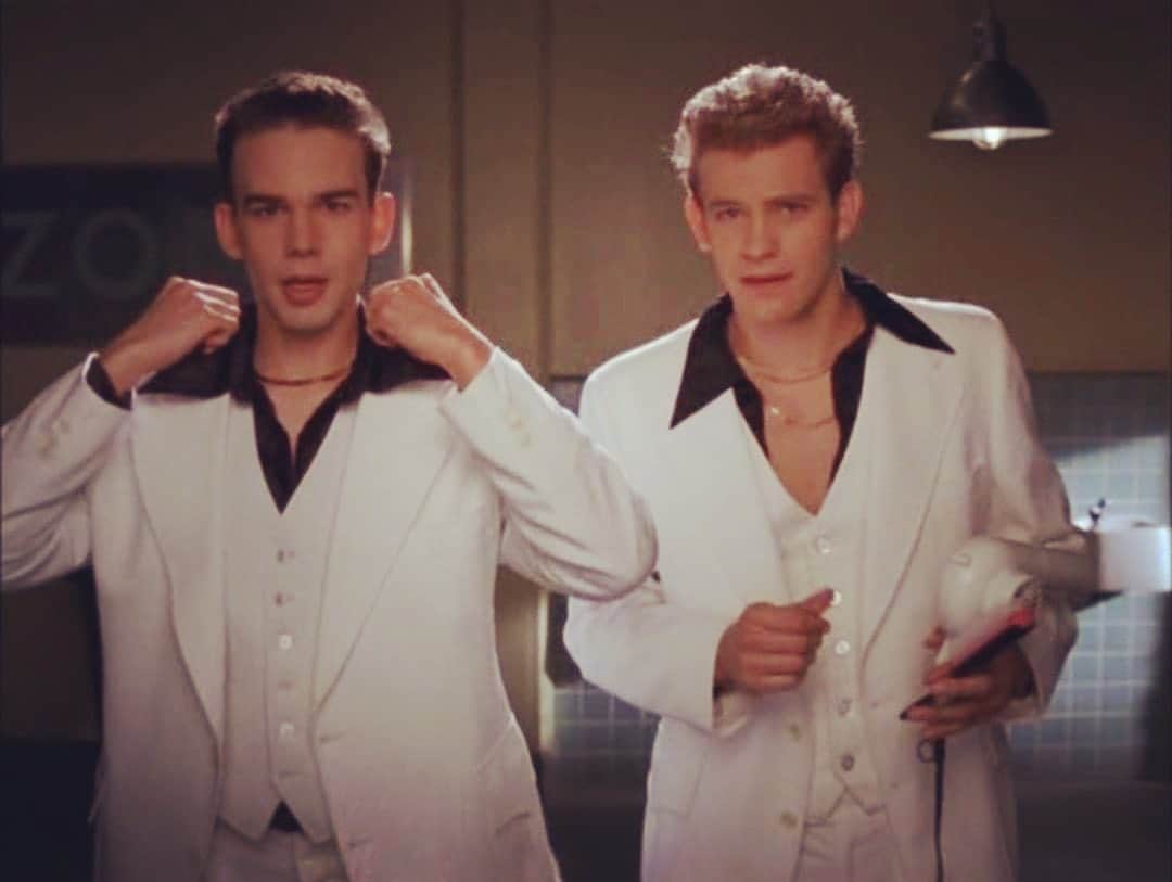 ブライス・ジョンソンのインスタグラム：「Just a couple of wild ‘n crazy guys!!  Some Saturday Night Fever? Today is Sunday, but it doesn't matter! I love how evolves the friendship of Harrison and Josh, they had very good moments! #repost @popularwb ・・・ . . . #popularwb #harrisonjohn #joshford #christophergorham #brycejohnson」