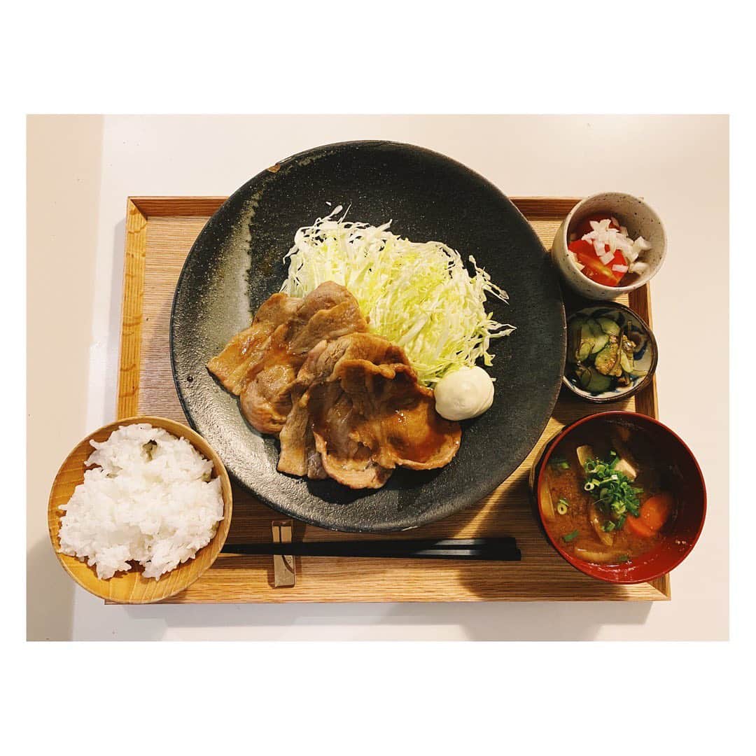 柏木作夢さんのインスタグラム写真 - (柏木作夢Instagram)「昨夜のポークジンジャー🐂  #nagimeshi#dinner#foodporn#porkginger  #おうちごはん#生姜焼き#しょうが焼き」7月20日 7時40分 - samukashiwagi