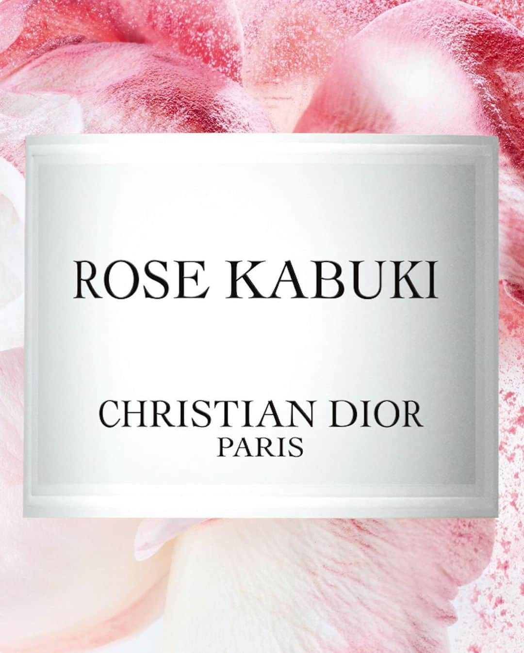 クリスチャンディオールさんのインスタグラム写真 - (クリスチャンディオールInstagram)「MAISON CHRISTIAN DIOR – THE ROSES Fall into a bed of roses swathed in powdery, cottony musks, inspired by the immaculate makeup of traditional Japanese Kabuki theater. • @diorparfums #MaisonChristianDior Collages by @stefan_gunnesch」7月20日 17時21分 - dior