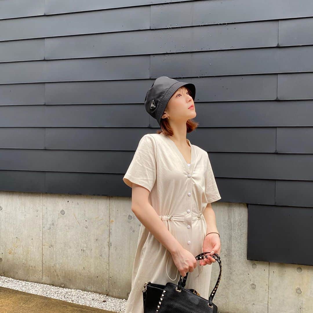 ひよんのインスタグラム：「☀️🌂💚 ㅤㅤㅤㅤㅤㅤㅤㅤㅤㅤㅤㅤㅤ もうすぐ梅雨あけ🧡 花火したいな〜🥺🎆 ㅤㅤㅤㅤㅤㅤㅤㅤㅤㅤㅤㅤㅤ お洋服は9unqの新作だよう☺️👗🌼 ㅤㅤㅤㅤㅤㅤㅤㅤㅤㅤㅤㅤㅤ #fashion #ootd #coordinate #feeyong #9unq #summer #여름코디 #여름옷 #꾸안꾸 #희영 #패션 #오오티디 #ひよん #クアンク #夏服 #ロンパース #ファッション」