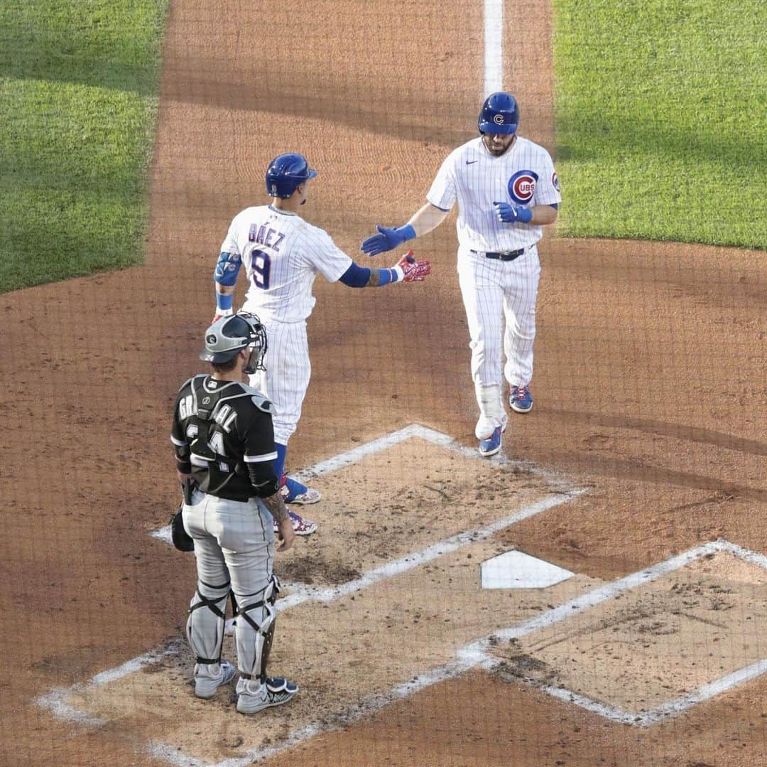 シカゴ・カブスさんのインスタグラム写真 - (シカゴ・カブスInstagram)「@jasonkipnis22 works fast!」7月20日 9時45分 - cubs