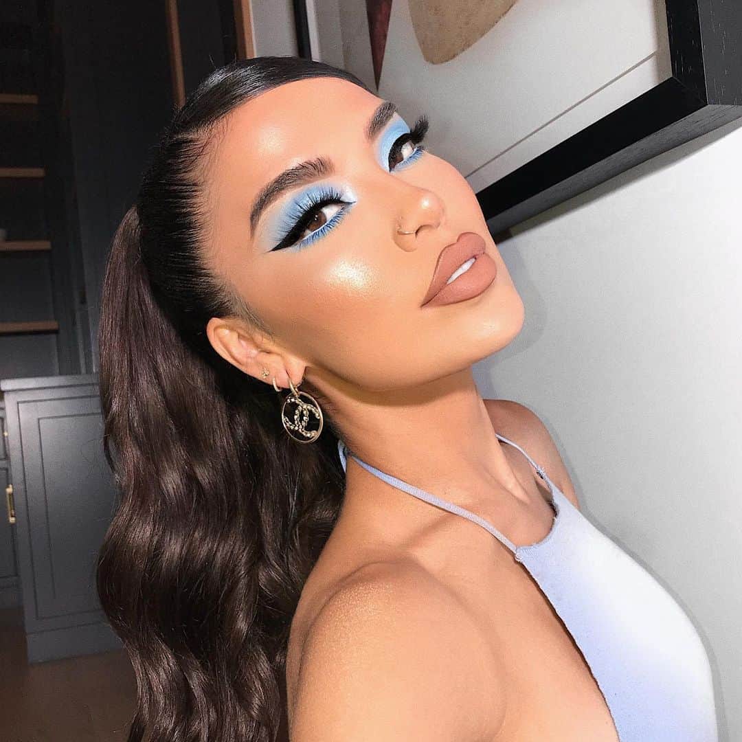 iluvsarahiiさんのインスタグラム写真 - (iluvsarahiiInstagram)「Thinking of the next color for my color series 🦋🤔 What should it be , drop your request!」7月20日 9時48分 - iluvsarahii