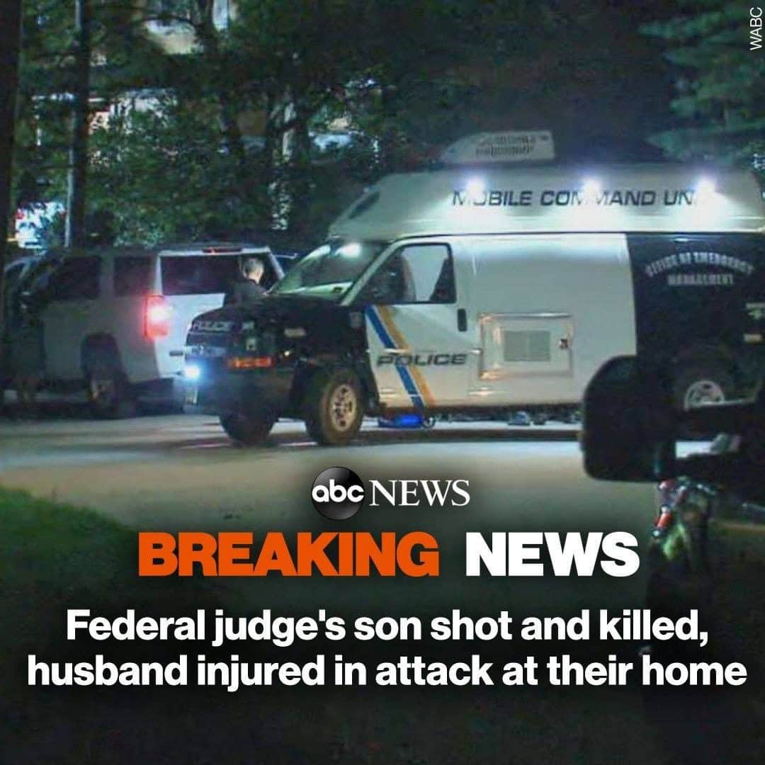 ABC Newsさんのインスタグラム写真 - (ABC NewsInstagram)「DEVELOPING: The son of U.S. District Judge Esther Salas was shot and killed, and her husband was wounded in an attack at the family's home in New Jersey, according to law enforcement sources.⁣⁣ ⁣⁣ Judge Salas was not hurt.⁣⁣ ⁣⁣ The mayor of North Brunswick, New Jersey, confirmed to ABC News that the judge's son has died. The condition of her husband was not immediately known, according to Middlesex County officials.⁣⁣ ⁣⁣ The judge's son opened the door to the family's North Brunswick home at about 5 p.m. Sunday and was immediately shot, sources said. The judge's husband was then shot multiple times.⁣⁣ ⁣⁣ Investigators have preliminary information that the shootings were carried out by someone dressed as a FedEx driver, according to multiple law enforcement sources. The FBI and multiple other law enforcement agencies were involved in the search for the suspect, who authorities said remained at large Sunday night.⁣」7月20日 14時14分 - abcnews