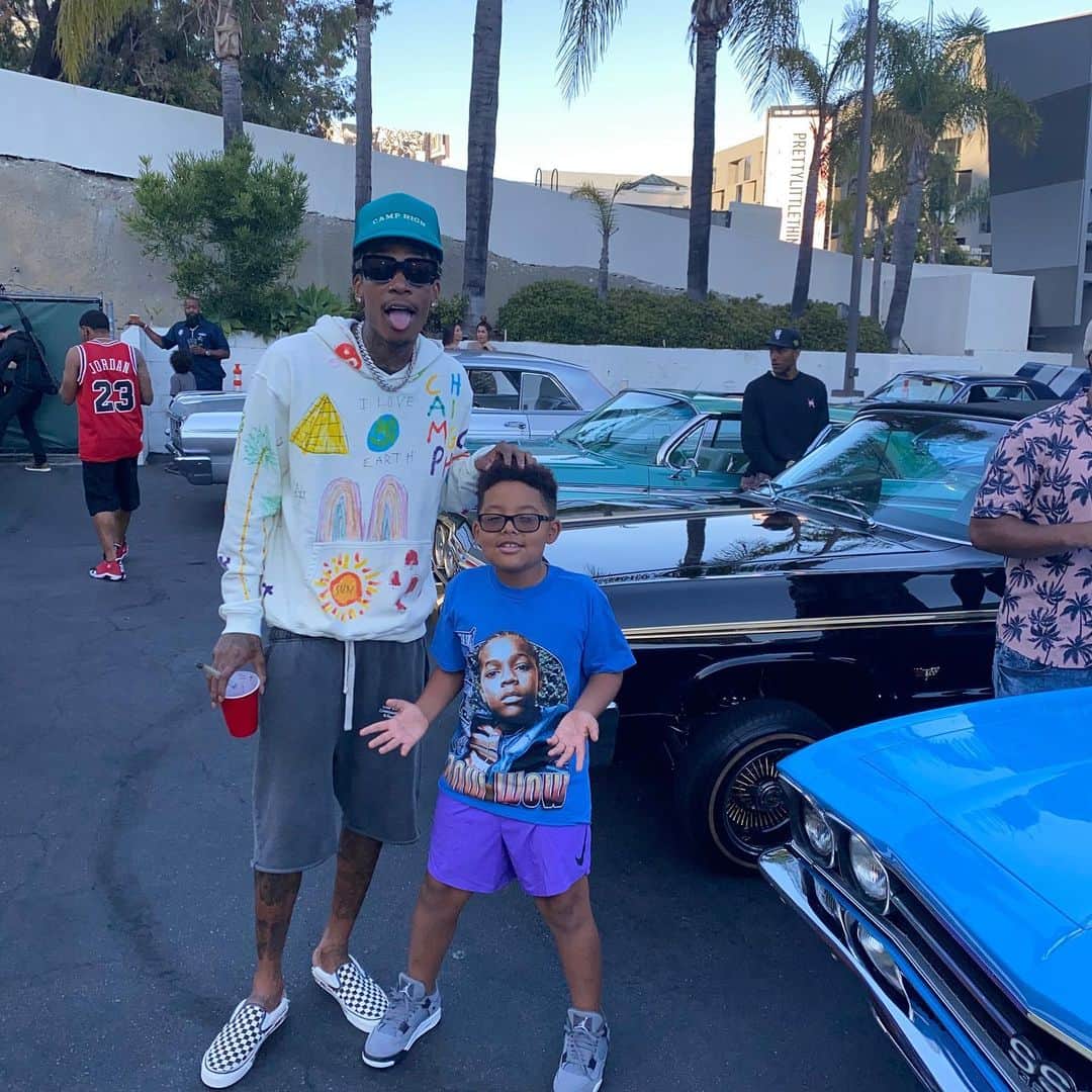 ウィズ・カリファのインスタグラム：「All week」