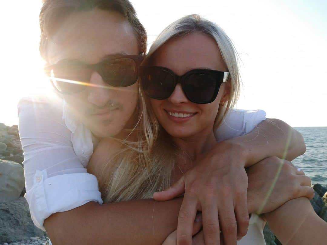 アルトゥール・ドミトリエフのインスタグラム：「❤🌊」